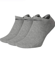 Load image into Gallery viewer, NIKE EVERYDAY CUSHIONED TRAINING LOW SOCKS (3 PAIRS)