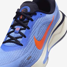 Load image into Gallery viewer, Nike Journey Run