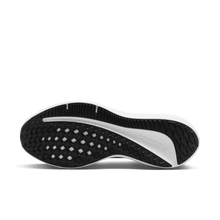 Load image into Gallery viewer, Nike Winflo 10