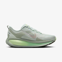 Load image into Gallery viewer, Nike Vomero 18