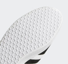 Load image into Gallery viewer, Adidas GAZELLE SHOES