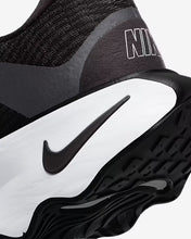 Load image into Gallery viewer, Nike Motiva