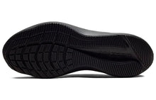 Load image into Gallery viewer, Nike Air Zoom Winflo 7