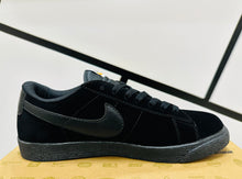 Load image into Gallery viewer, Nike SB Blazer Low Suede