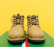 Load image into Gallery viewer, Carrera Lace Up Boot - (0017)