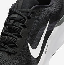 Load image into Gallery viewer, Nike Winflo 11