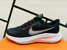 Load image into Gallery viewer, Nike Air Zoom Winflo 8
