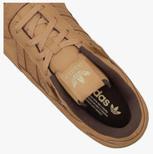 Load image into Gallery viewer, Adidas Forum Low CL Shoes