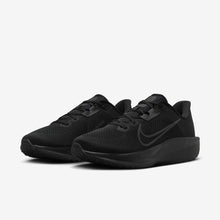 Load image into Gallery viewer, Nike Quest 6