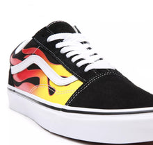 Load image into Gallery viewer, Vans Of The Wall Old Skool - Flame
