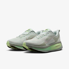 Load image into Gallery viewer, Nike Vomero 18