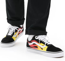 Load image into Gallery viewer, Vans Of The Wall Old Skool - Flame