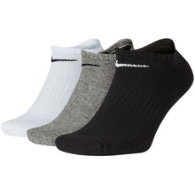 Load image into Gallery viewer, NIKE EVERYDAY CUSHIONED TRAINING LOW SOCKS (3 PAIRS)