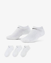 Load image into Gallery viewer, NIKE EVERYDAY CUSHIONED TRAINING LOW SOCKS (3 PAIRS)