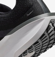 Load image into Gallery viewer, Nike Winflo 11