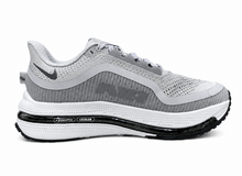 Load image into Gallery viewer, Nike Pegasus Premium