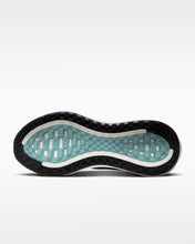 Load image into Gallery viewer, Nike Vomero Plus