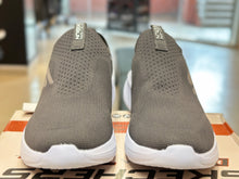 Load image into Gallery viewer, Skechers GO RUN Elevate - Upraise