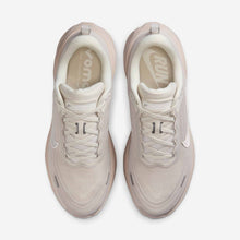 Load image into Gallery viewer, Nike Vomero Plus