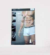 Load image into Gallery viewer, Nike Everyday Cotton Stretch Men's Boxer Briefs