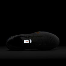 Load image into Gallery viewer, Nike Winflo 11