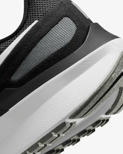 Load image into Gallery viewer, Nike Air Zoom Structure 25