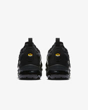 Load image into Gallery viewer, NIKE AIR VAPORMAX PLUS