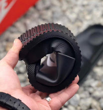 Load image into Gallery viewer, Nike Tanjun Slide