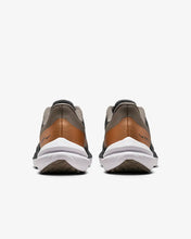Load image into Gallery viewer, Nike Winflo 9