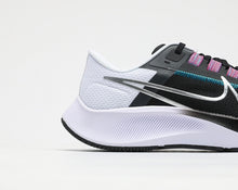 Load image into Gallery viewer, Nike Air Zoom Pegasus 38