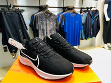 Load image into Gallery viewer, Nike Air Zoom Pegasus 38