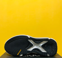 Load image into Gallery viewer, Adidas Alphabounce Edge XT