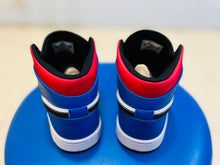 Load image into Gallery viewer, Nike Air Jordan 1 Mid - TOP 3GS