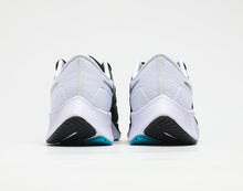 Load image into Gallery viewer, Nike Air Zoom Pegasus 38