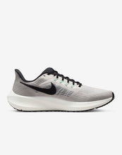 Load image into Gallery viewer, Nike Air Zoom Pegasus 39