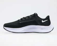 Load image into Gallery viewer, Nike Air Zoom Pegasus 38