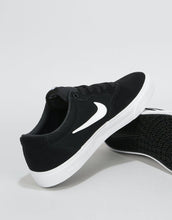 Load image into Gallery viewer, Nike SB Chron SLR