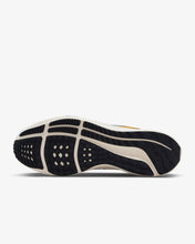 Load image into Gallery viewer, Nike Air Zoom Pegasus 39