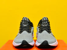 Load image into Gallery viewer, Nike Air Zoom Winflo 7