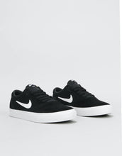 Load image into Gallery viewer, Nike SB Chron SLR
