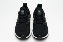 Load image into Gallery viewer, Adidas Ultraboost 20