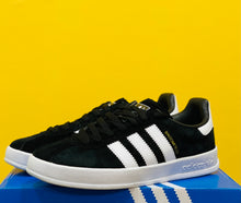 Load image into Gallery viewer, Adidas Broomfield Shoes