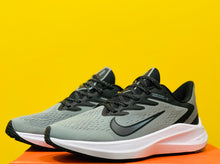 Load image into Gallery viewer, Nike Air Zoom Winflo 7