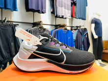Load image into Gallery viewer, Nike Air Zoom Pegasus 38