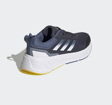 Load image into Gallery viewer, Adidas Questar Running Shoes
