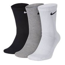 Load image into Gallery viewer, NIKE EVERYDAY CUSHIONED TRAINING CREW SOCKS (3 PAIRS)
