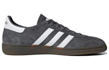 Load image into Gallery viewer, Adidas HANDBALL SPEZIAL SHOES
