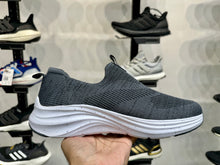 Load image into Gallery viewer, Skechers Vapor Foam Slip Ons
