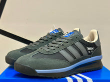 Load image into Gallery viewer, Adidas SL72
