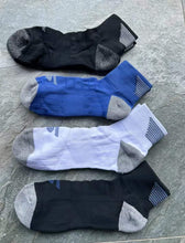 Load image into Gallery viewer, 3pcs Skechers Performance Quarter Crew Socks

